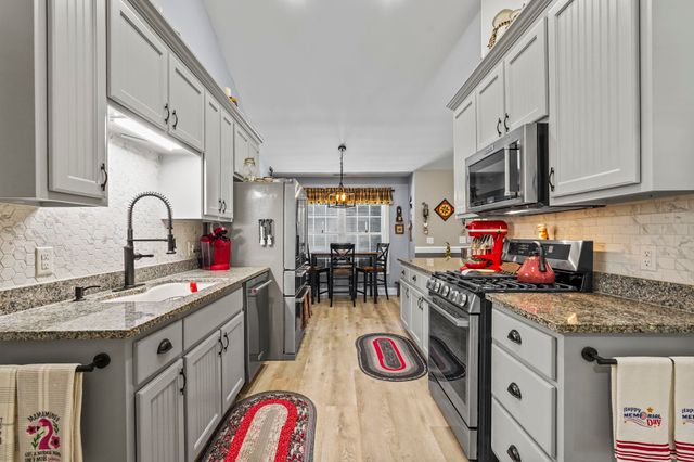 366 Allsbrook Rd., Loris, SC 29569