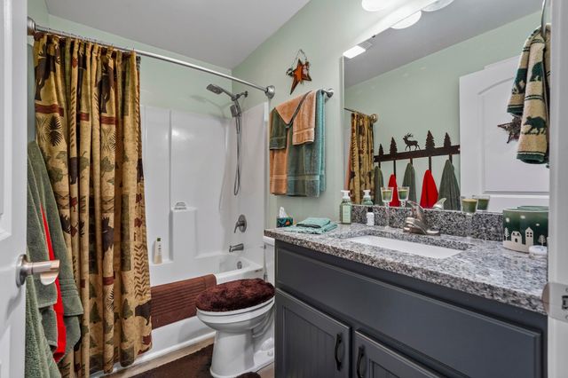 366 Allsbrook Rd., Loris, SC 29569