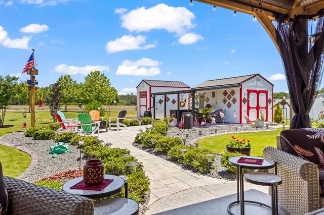 366 Allsbrook Rd., Loris, SC 29569