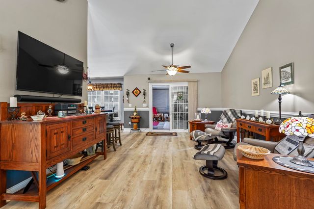 366 Allsbrook Rd., Loris, SC 29569