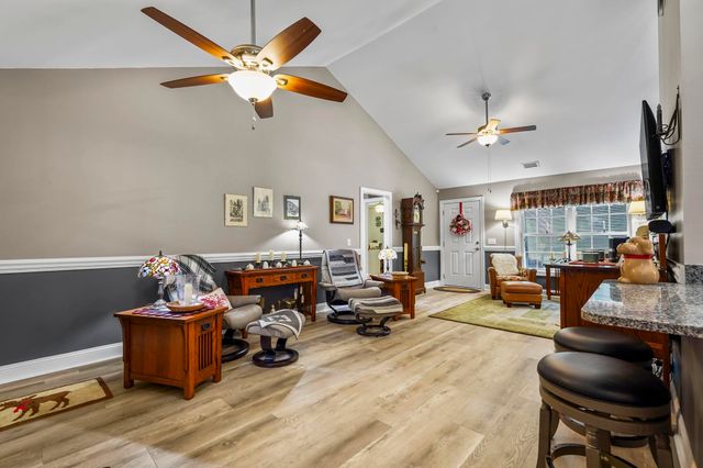 366 Allsbrook Rd., Loris, SC 29569
