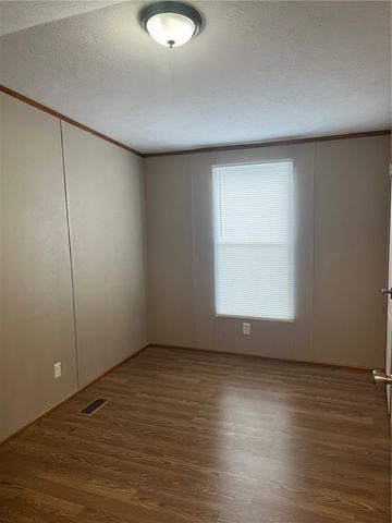 699 S Vista, Sandia, TX 78383