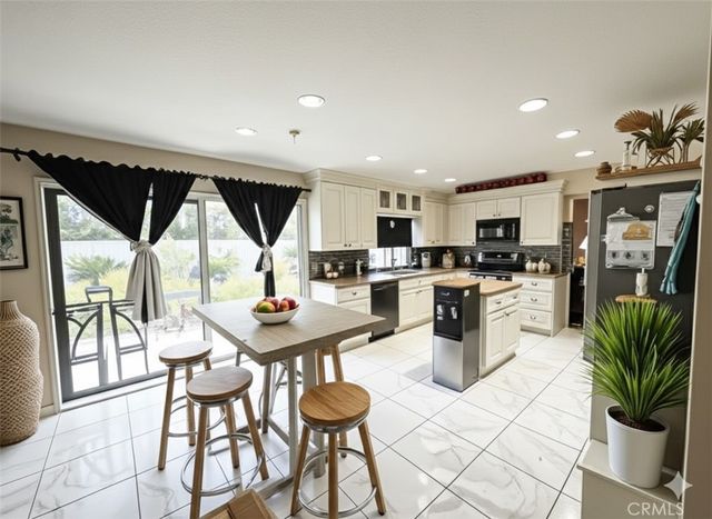 13177 Eclipse, Victorville, CA 92392