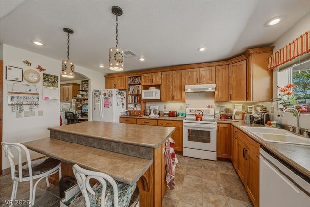 2061 Keenan Way, Pahrump, NV 89048