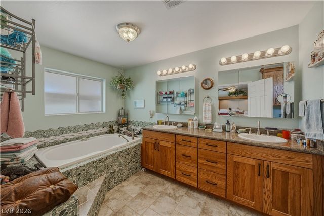 2061 Keenan Way, Pahrump, NV 89048
