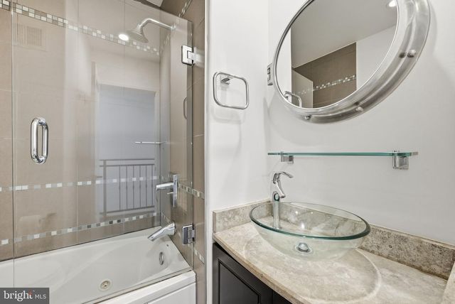 1215 W ST NW, Washington, DC 20009