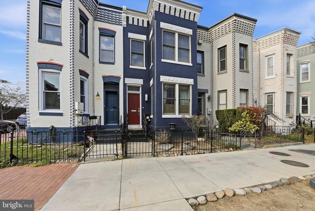 1215 W ST NW, Washington, DC 20009