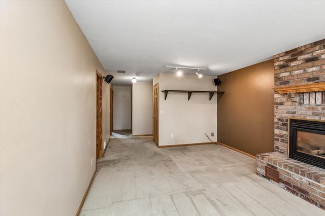 4746 141st Street W, Apple Valley, MN 55124