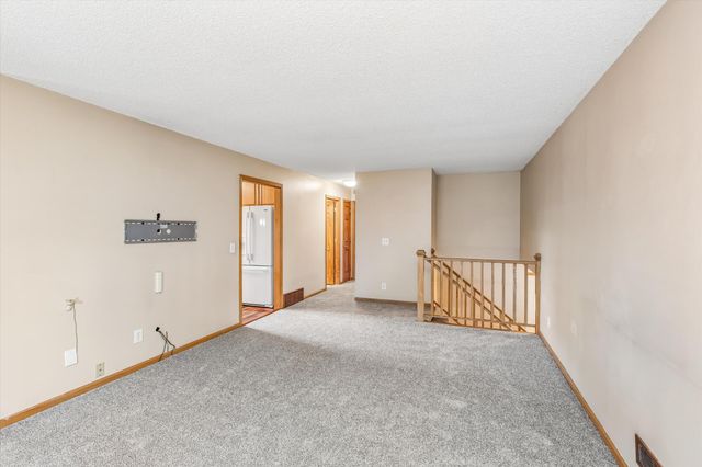 4746 141st Street W, Apple Valley, MN 55124