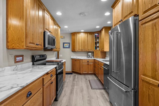 21650 Oakdale Drive, Corcoran, MN 55374