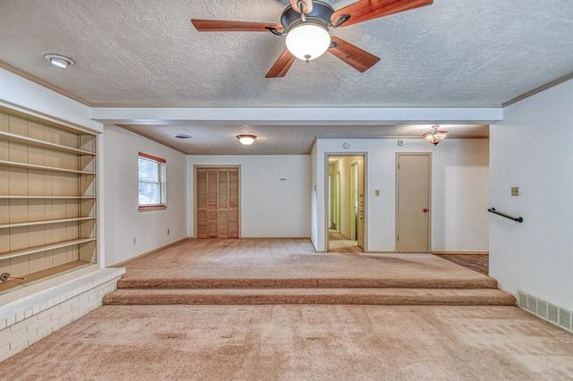 2509 Hollywood Avenue, Norman, OK 73072