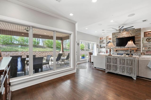 571 Valley Hill Road, Benton, AR 72019