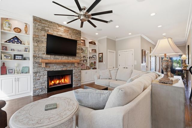 571 Valley Hill Road, Benton, AR 72019