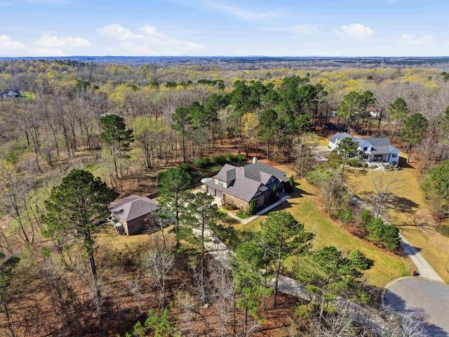 571 Valley Hill Road, Benton, AR 72019