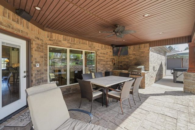 571 Valley Hill Road, Benton, AR 72019