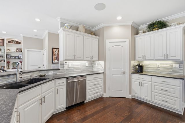 571 Valley Hill Road, Benton, AR 72019