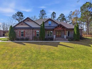 571 Valley Hill Road, Benton, AR 72019