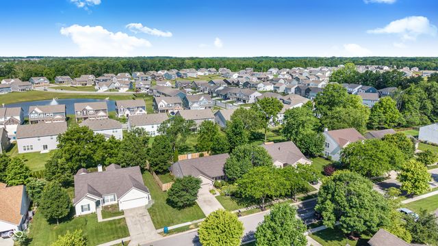 19459 Silver Spring, Noblesville, IN 46062
