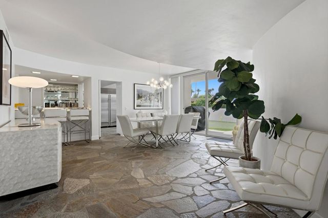 71467 Country Club Drive, Rancho Mirage, CA 92270