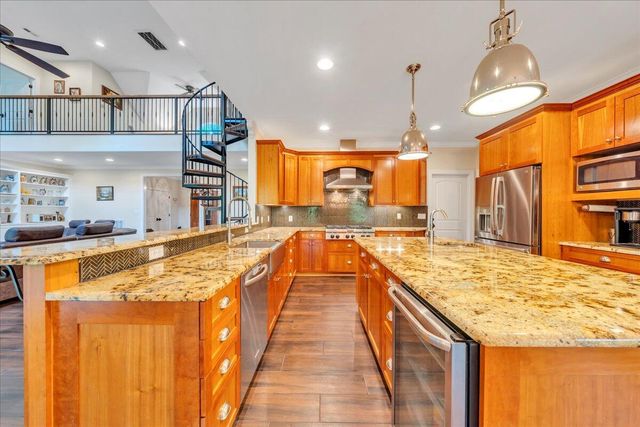 640 FLANDERS RD, Callaway, VA 24067