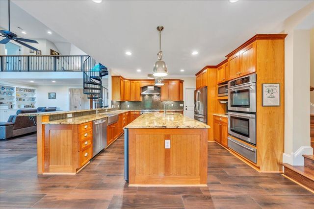 640 FLANDERS RD, Callaway, VA 24067