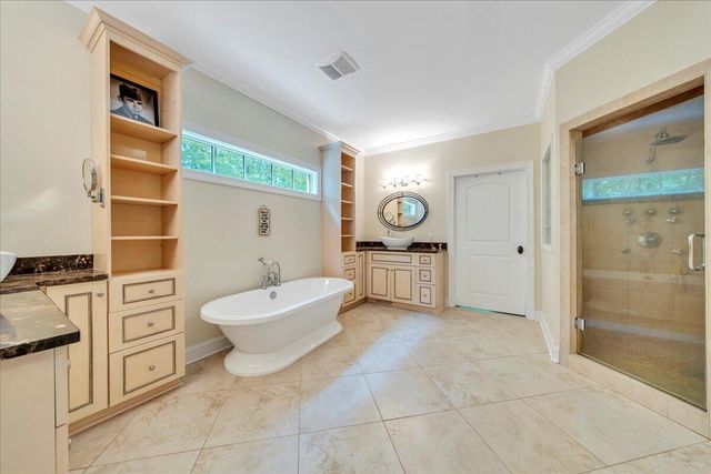 640 FLANDERS RD, Callaway, VA 24067