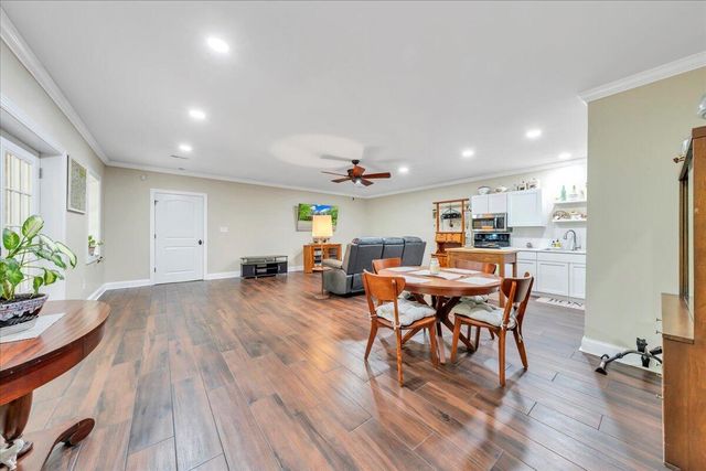 640 FLANDERS RD, Callaway, VA 24067