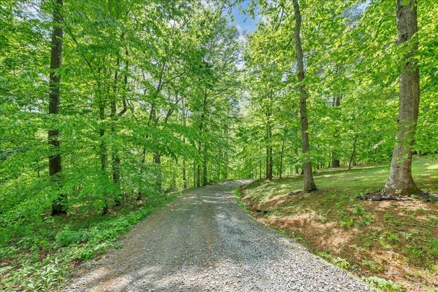 640 FLANDERS RD, Callaway, VA 24067