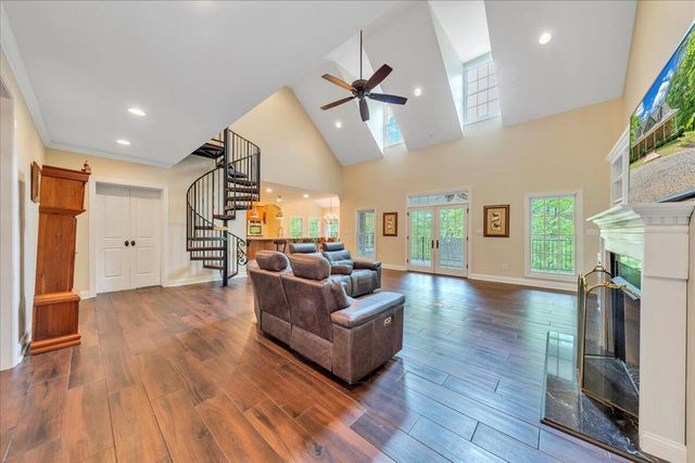 640 FLANDERS RD, Callaway, VA 24067