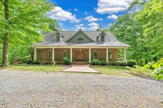 640 FLANDERS RD, Callaway, VA 24067