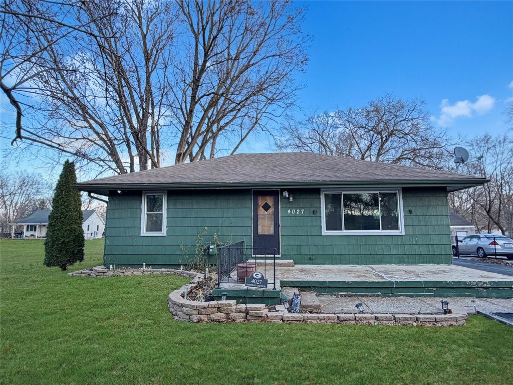 4027 NE 43rd Court, Des Moines, IA 50317