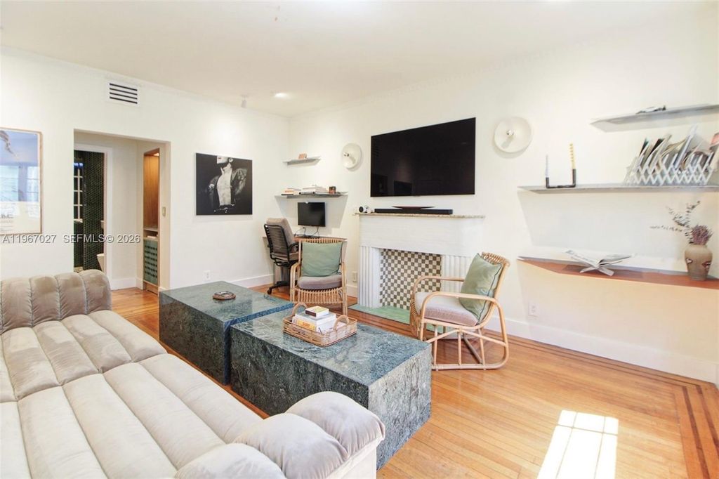 1573 Pennsylvania Ave 7N, Miami Beach, FL 33139