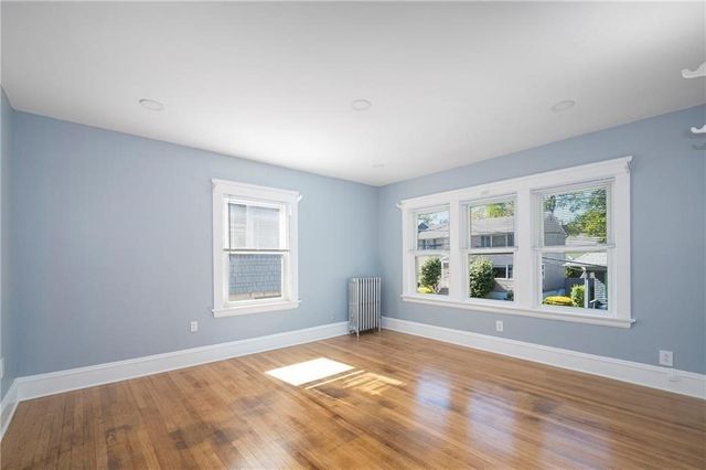 97 11th St 2, Providence, RI 02906