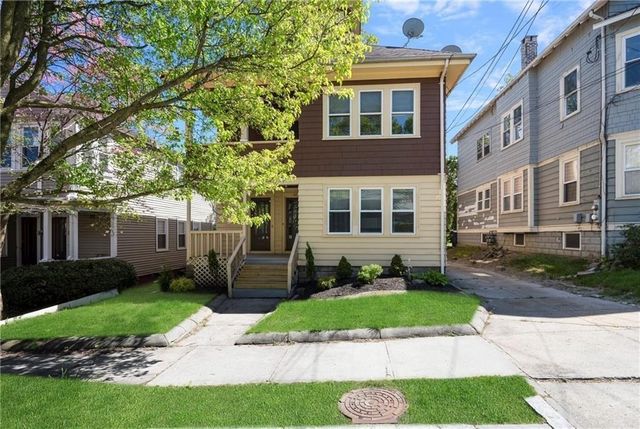 97 11th St 2, Providence, RI 02906