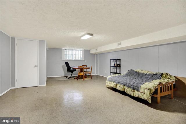 959 ELM RD, Baltimore, MD 21227