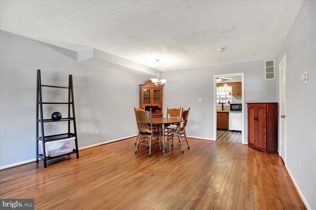 959 ELM RD, Baltimore, MD 21227