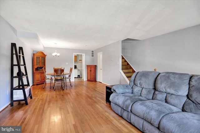 959 ELM RD, Baltimore, MD 21227