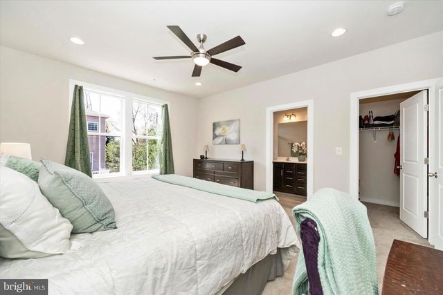 1680 SIGNALMAN CT, Odenton, MD 21113