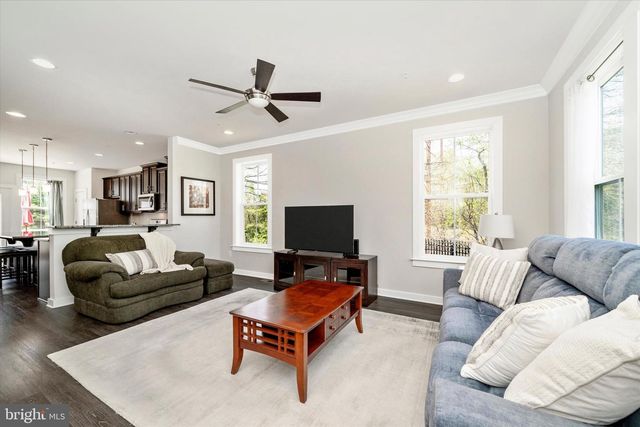 1680 SIGNALMAN CT, Odenton, MD 21113