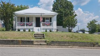 704 E Haymore Street, Mount Airy, NC 27030
