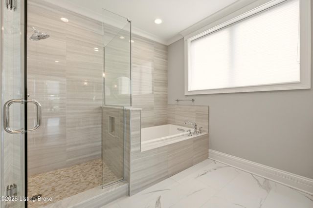 6600 Seminary Woods Pl 906, Louisville, KY 40241