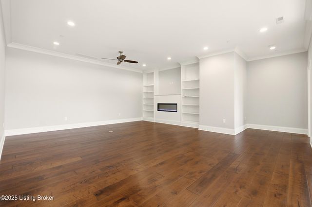 6600 Seminary Woods Pl 906, Louisville, KY 40241