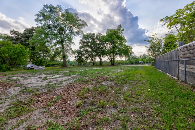 121 Harrison Street, Varnville, SC 29944