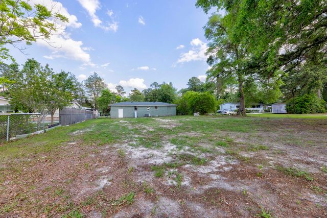 121 Harrison Street, Varnville, SC 29944