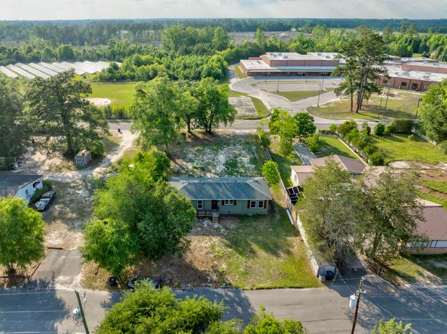 121 Harrison Street, Varnville, SC 29944