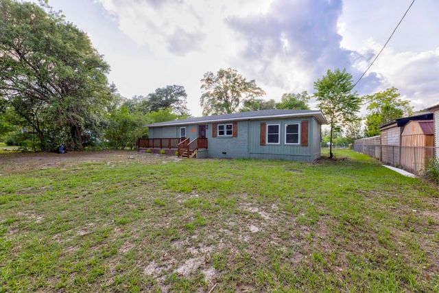 121 Harrison Street, Varnville, SC 29944