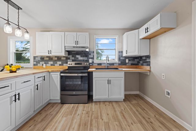 121 Harrison Street, Varnville, SC 29944