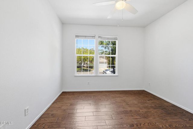 27030 Victoria Lane 73, Valencia, CA 91355