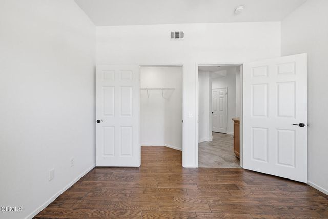 27030 Victoria Lane 73, Valencia, CA 91355