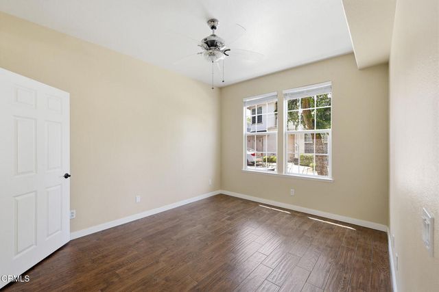 27030 Victoria Lane 73, Valencia, CA 91355